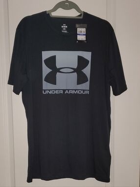 Under Armour Black Short-Sleeve Performance Tee with Gray Logo
